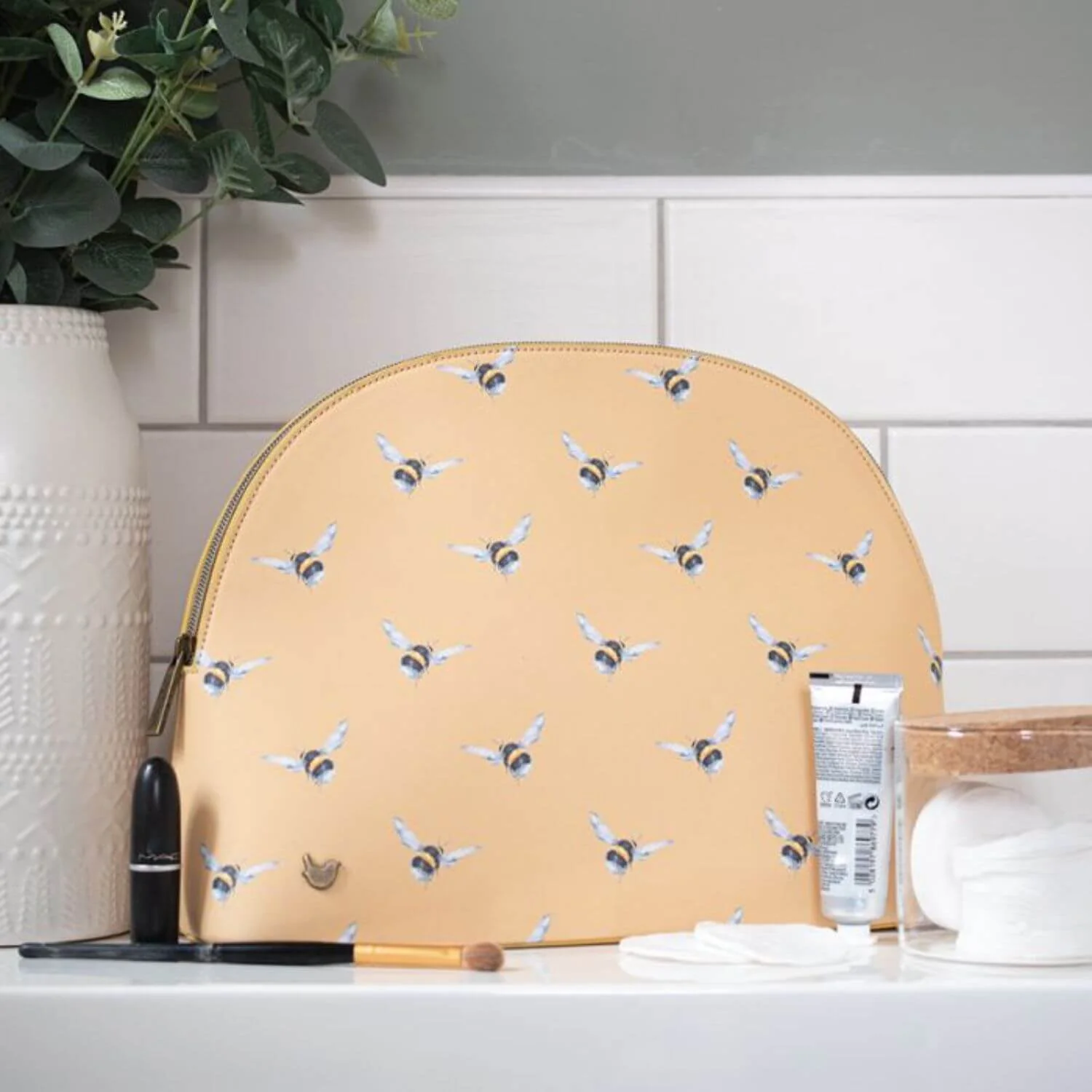 Wrendale Designs Large Cosmetic Bag - Flight of the Bumblebee - Image 4