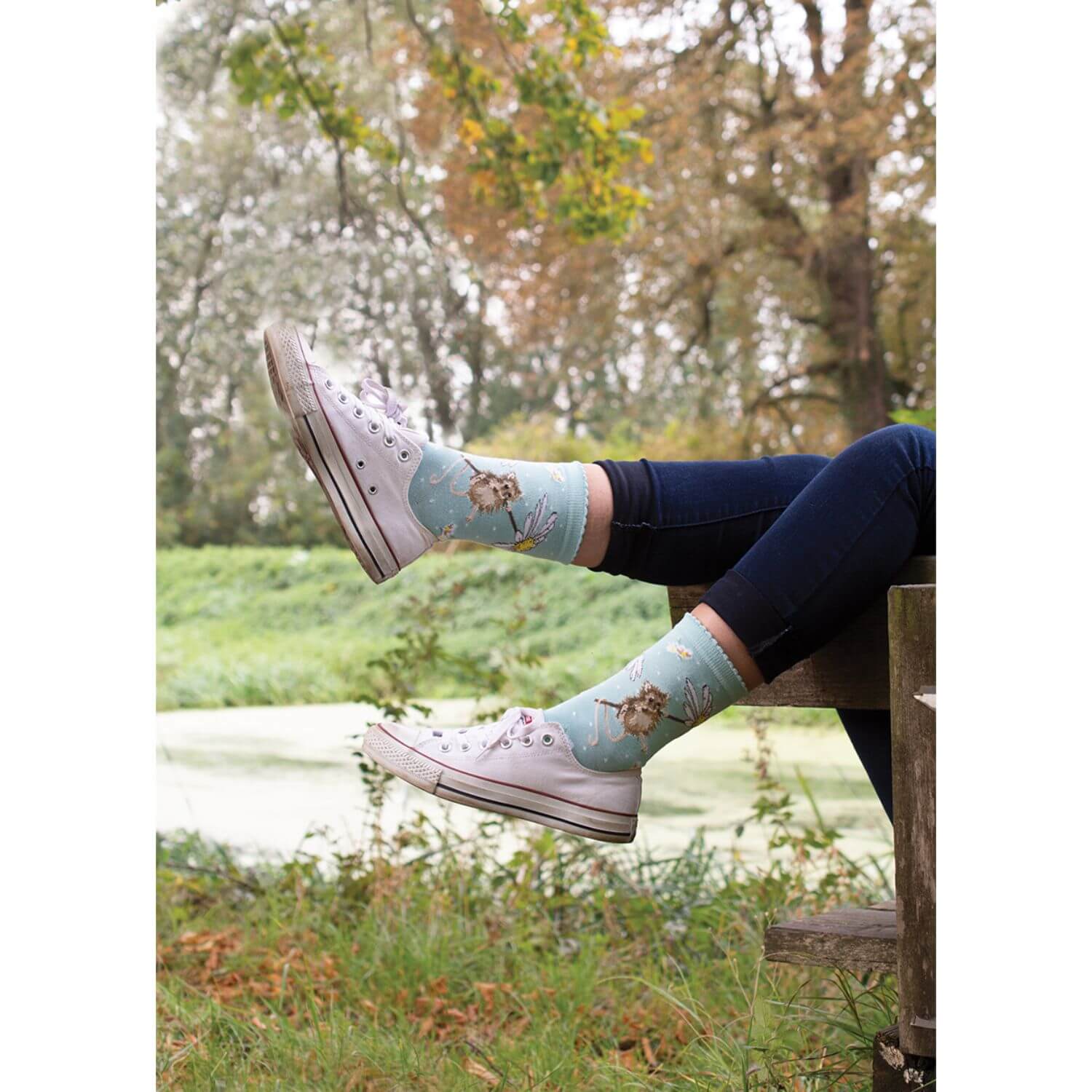 Wrendale Designs Socks - Oops A Daisy - Image 3