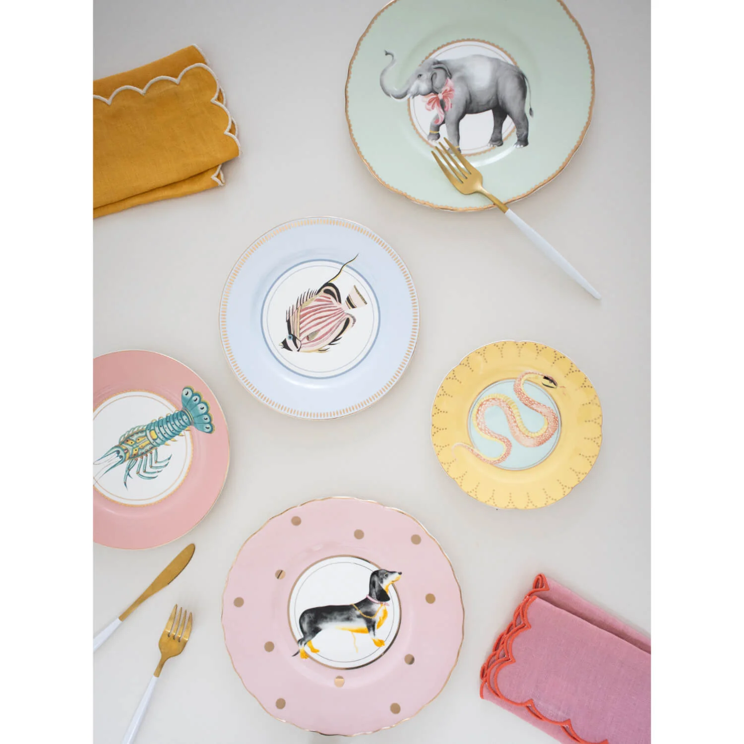 Yvonne Ellen 23cm Fine China Sandwich Plate - Elephant - Image 3