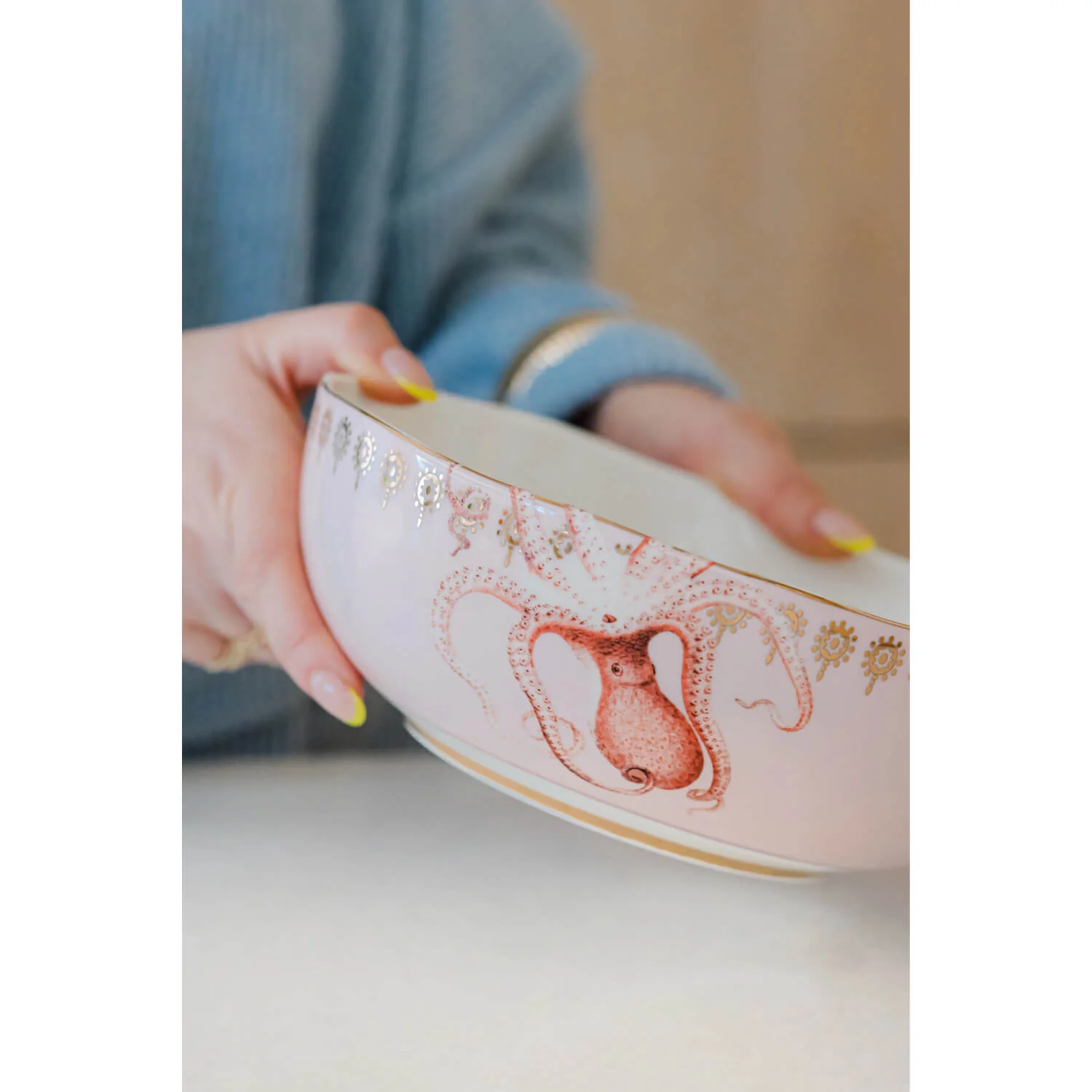 Yvonne Ellen Fine China Serving Bowl - Octopus - Image 7