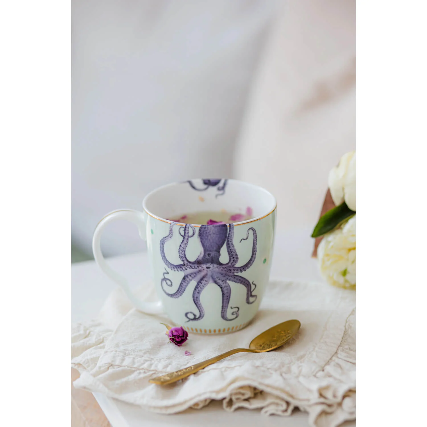 Yvonne Ellen Large Bone China Mug - Octopus - Image 5