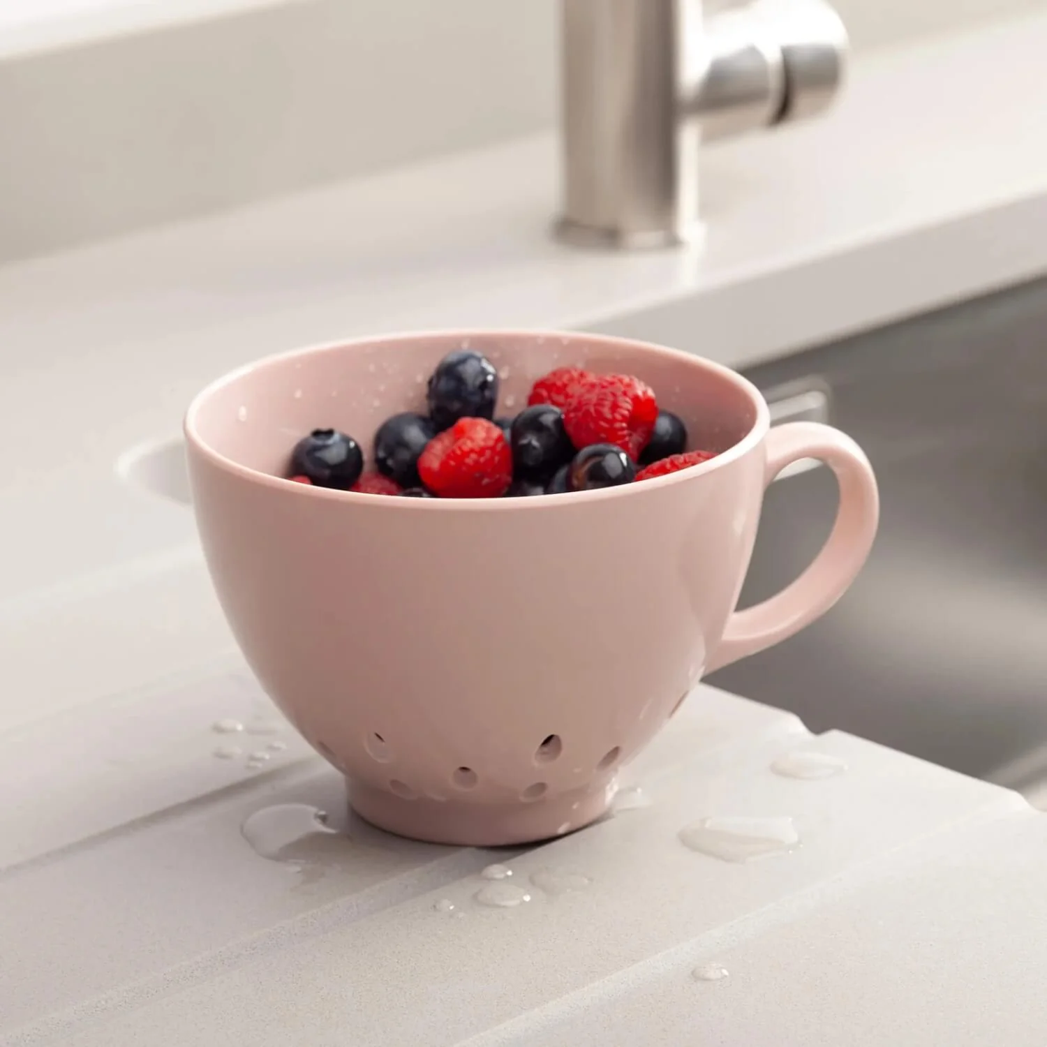 Zeal Berry 10cm Melamine Colander with Handle - Rose Pink - Image 4