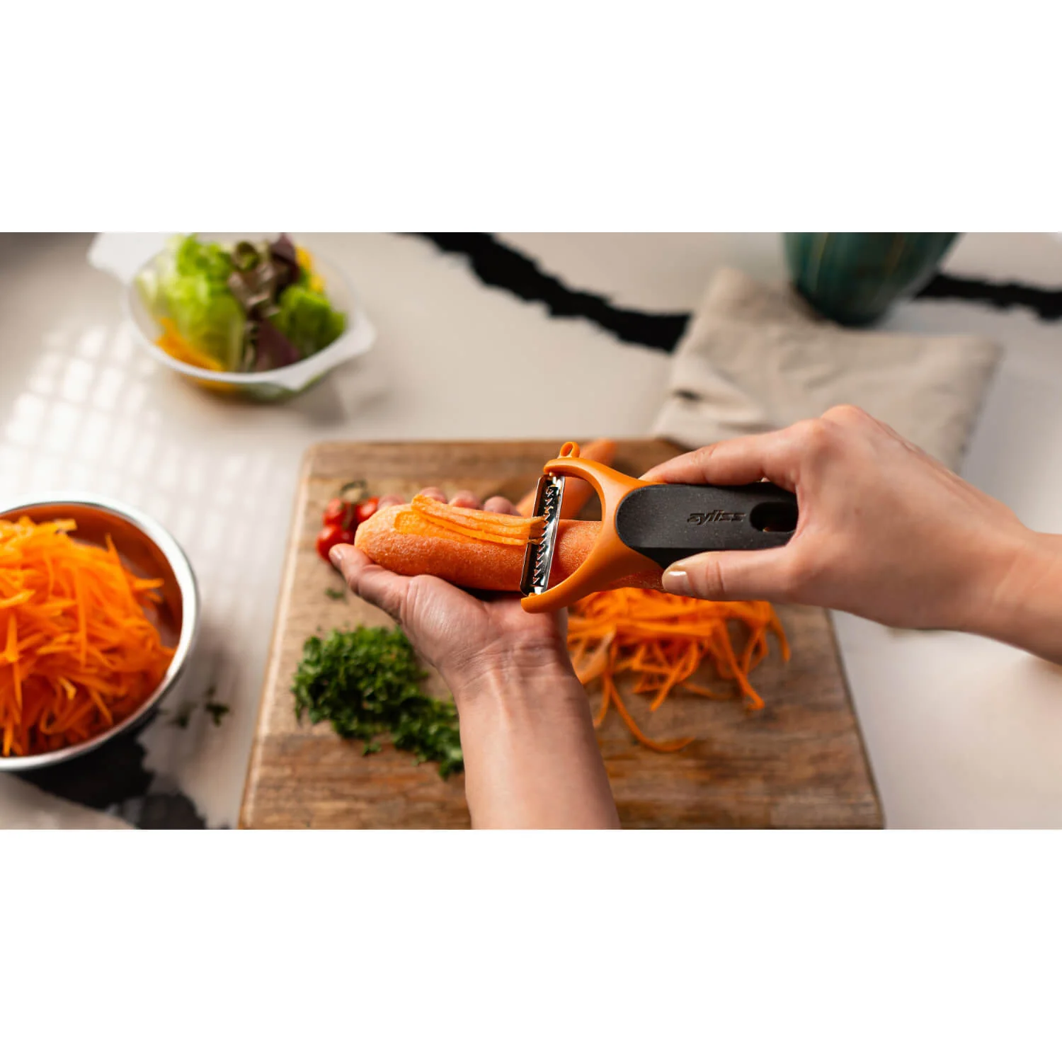 Zyliss Julienne Y Peeler - Image 9