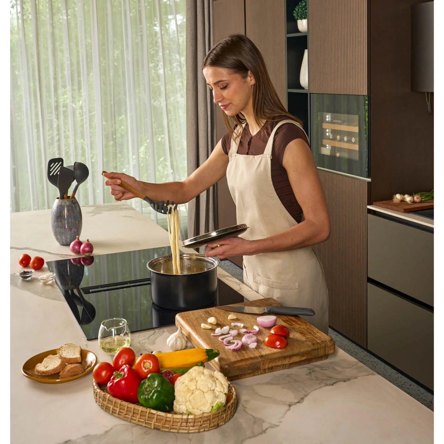 Zyliss Oak Wood Spaghetti Server - Image 12