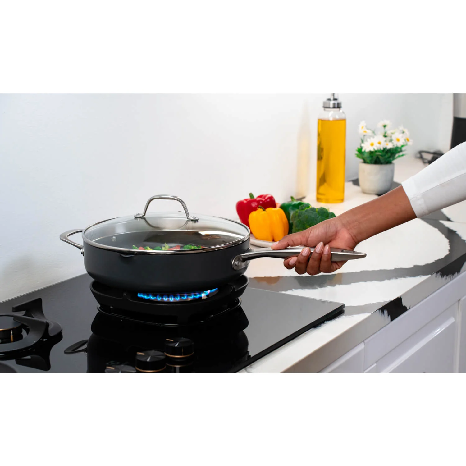 Zyliss Ultimate Pro 28cm Ceramic Non-Stick Sauté Pan With Lid - Image 9