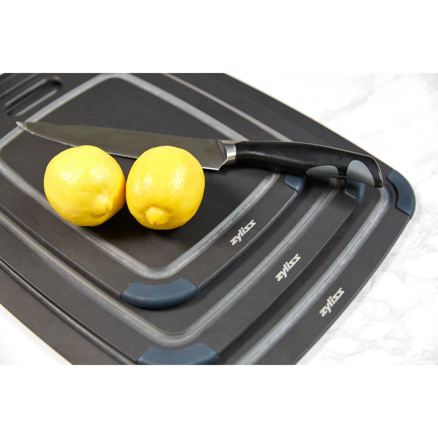 Zyliss Wood Fibre Cutting Board - Large - Image 6